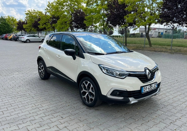 Renault Captur cena 47900 przebieg: 77000, rok produkcji 2018 z Poznań małe 137